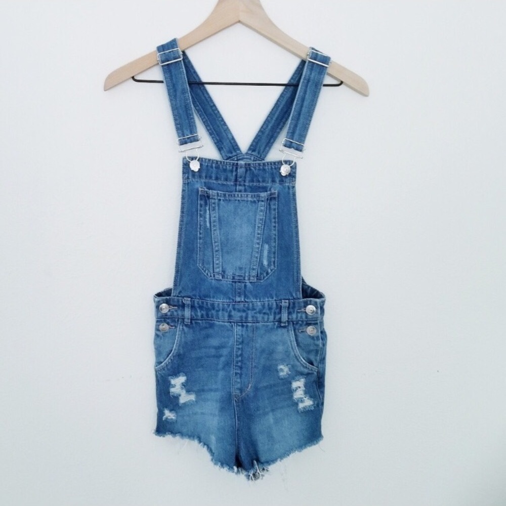 H&M [Divided] Distressed Cutoff Overalls 4